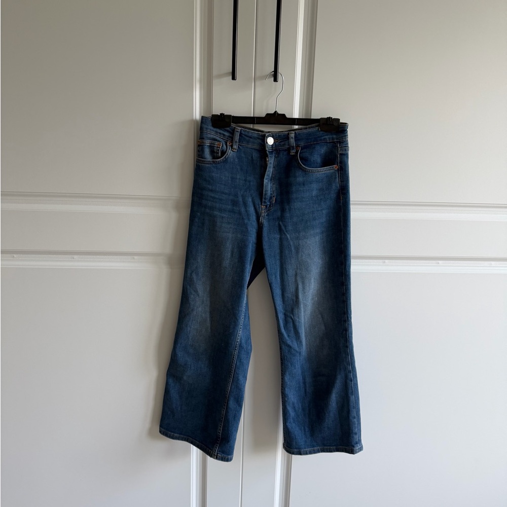 Zara Denim The Bloom Flare Crop Jeans